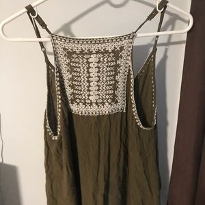 URBAN OUTFITTERS TIE BACK TANK!